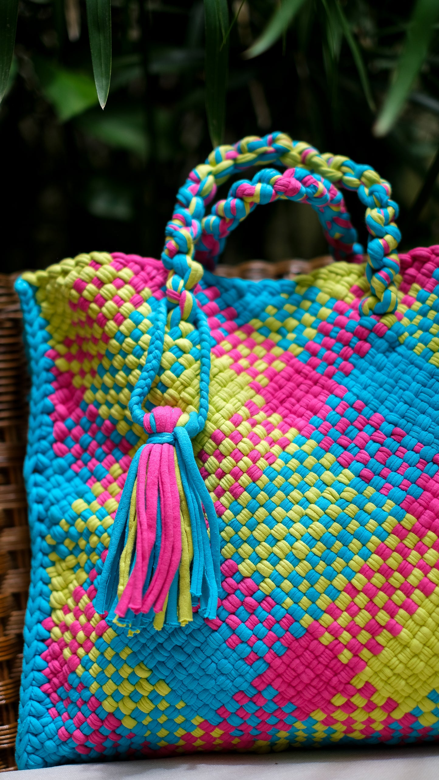 Tiffin Tote | Neon Check